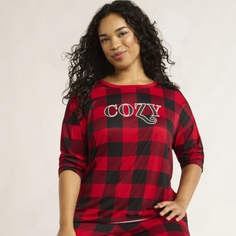 Joyspun NWT Red and Black Plaid Pajama Long Sleeve Top